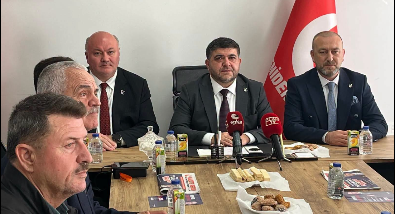 “HİÇBİR PARTİNİN YANDAŞI DEĞİLİZ, BİZLER MİLLETİMİZİN YANDAŞIYIZ”